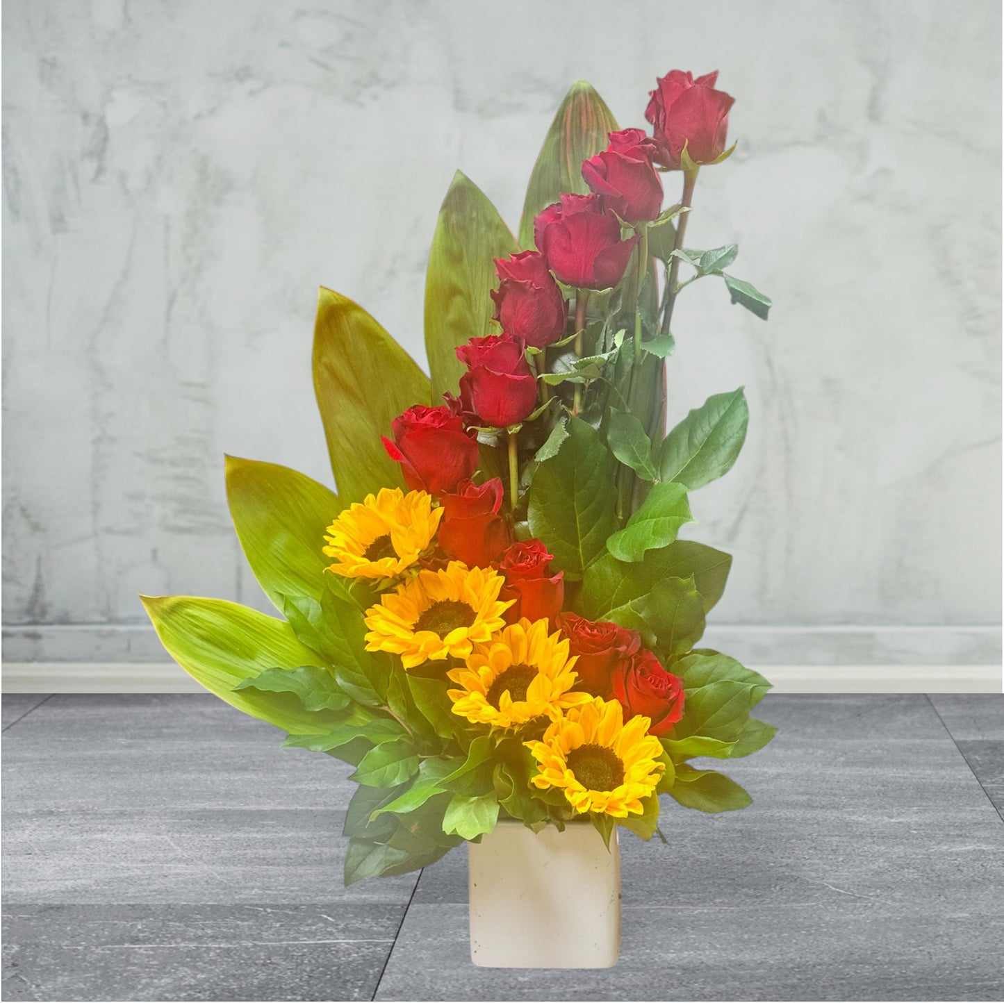 Roses and sunflowers arrangement image 0