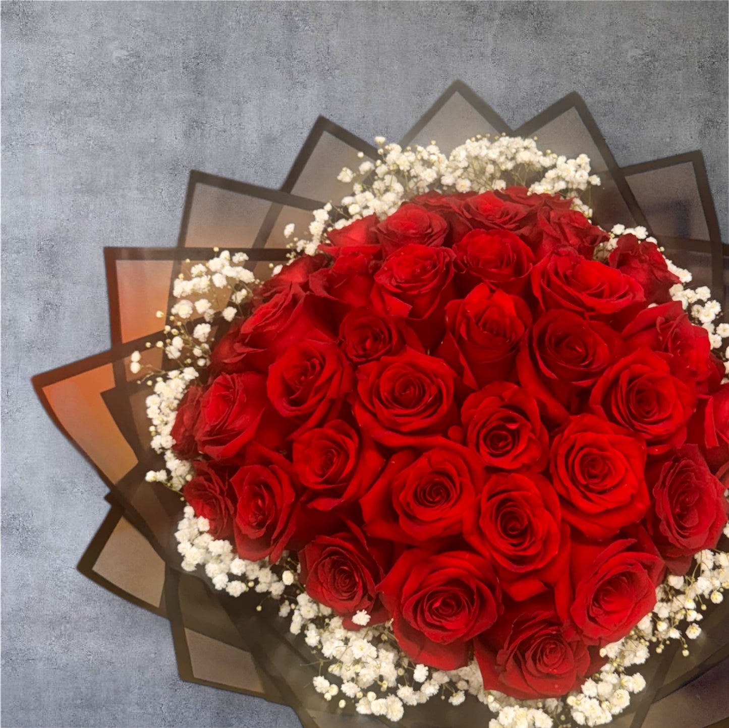 36 Premium Roses sorrounded by Baby breath image 3