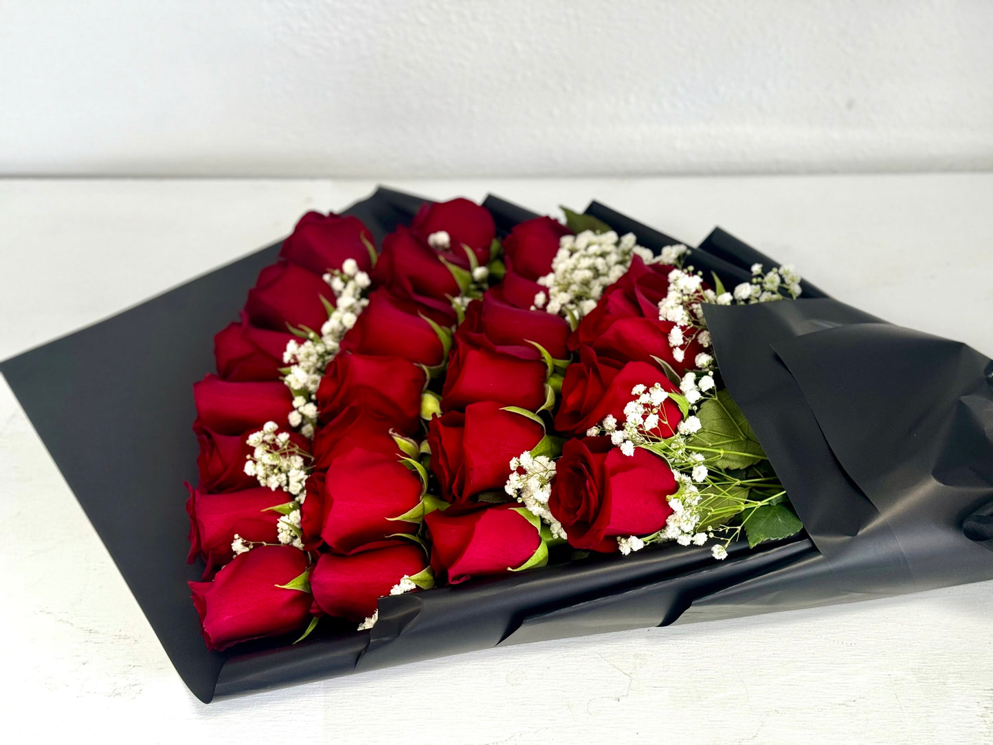 25 Beautiful Long Stem Premium deep Red Roses Stacked up image 3