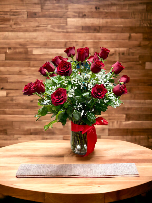 18 Beautiful Red Roses in Glass Vase  image 0