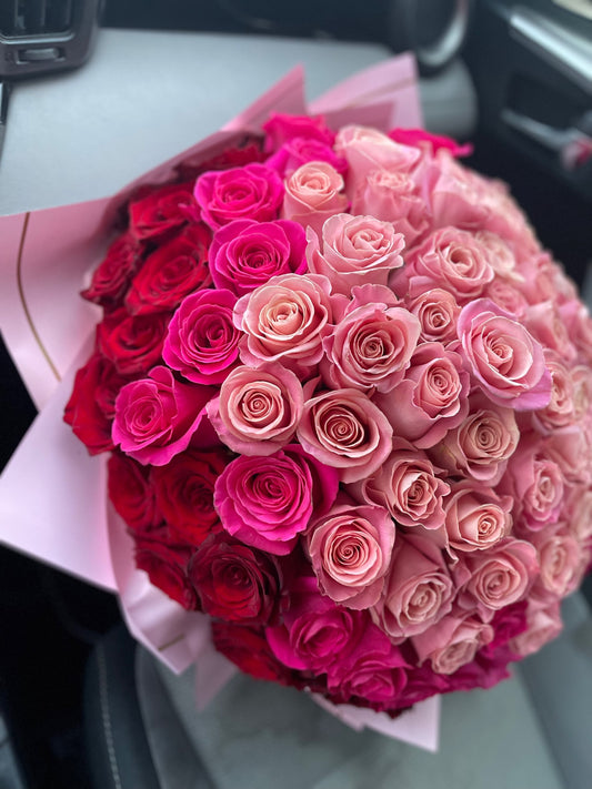 100 PREMIUM Roses Ligth pink, Hot Pink and Red to enhance beauty  image 0