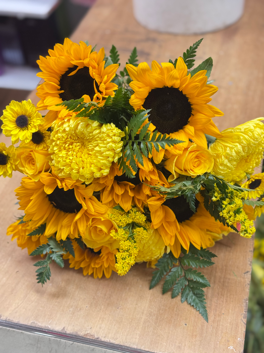 Sunflowers and roses plus yellow moms flowers  image 0