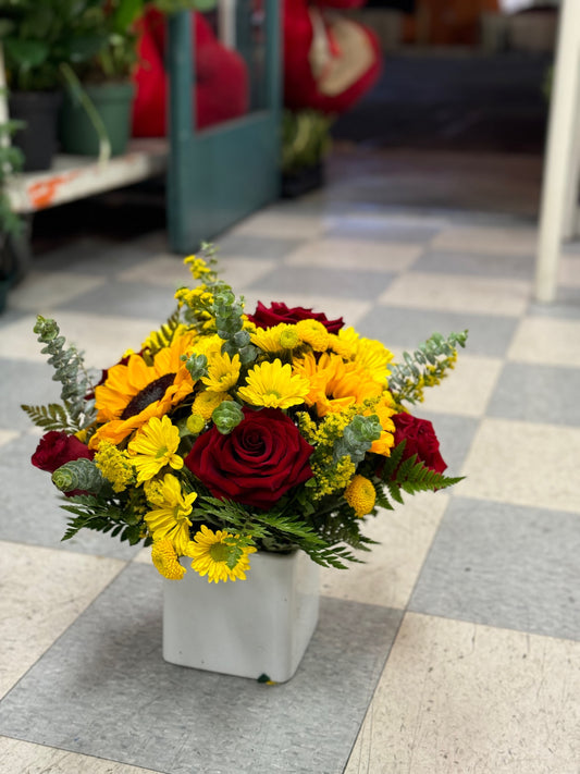 Sunflower and Burgandy roses USC COLORS  image 0
